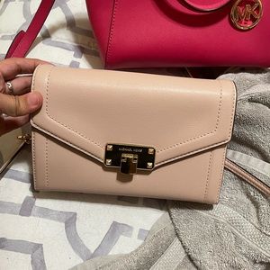 Michael Kors crossbody